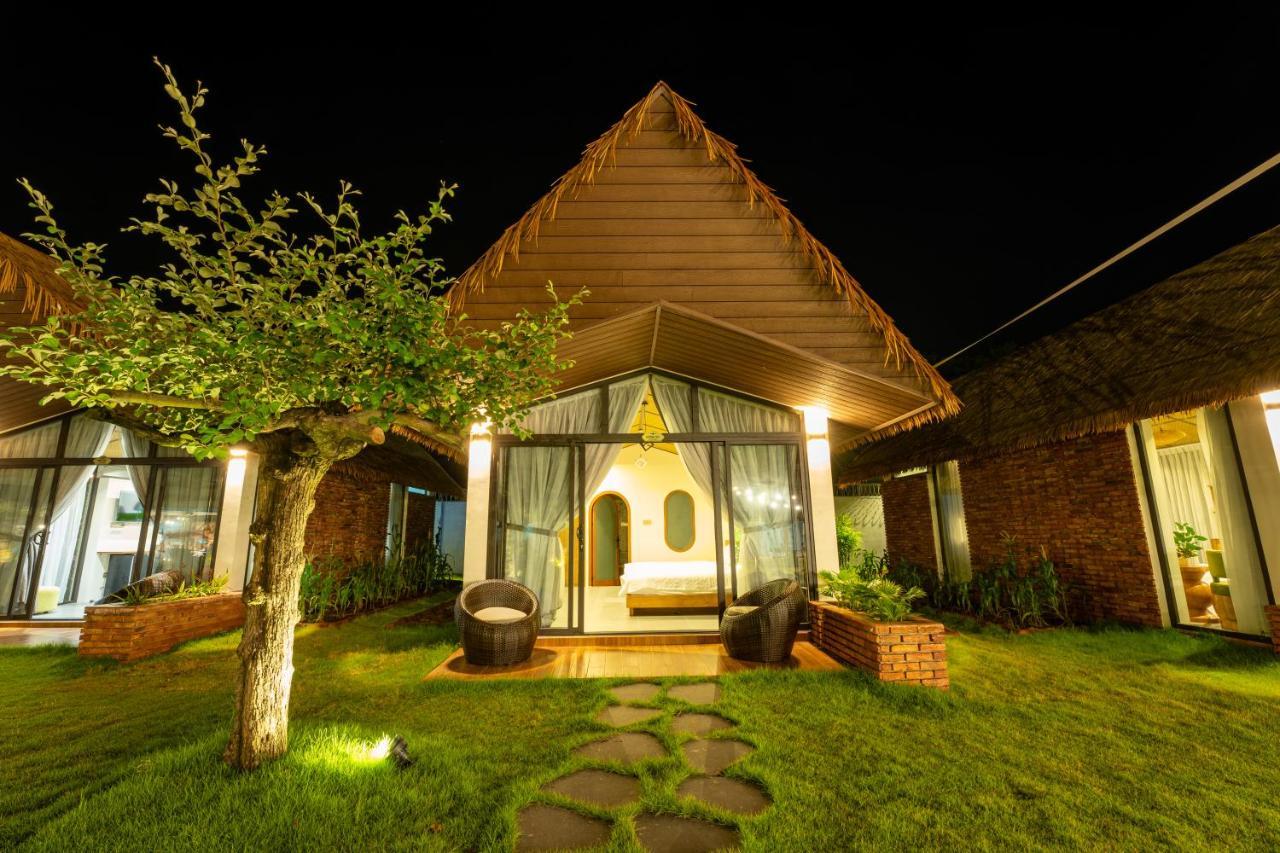 Apple House & Coffee Hotel Ba Ria Luaran gambar