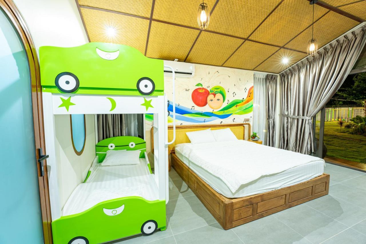 Apple House & Coffee Hotel Ba Ria Luaran gambar