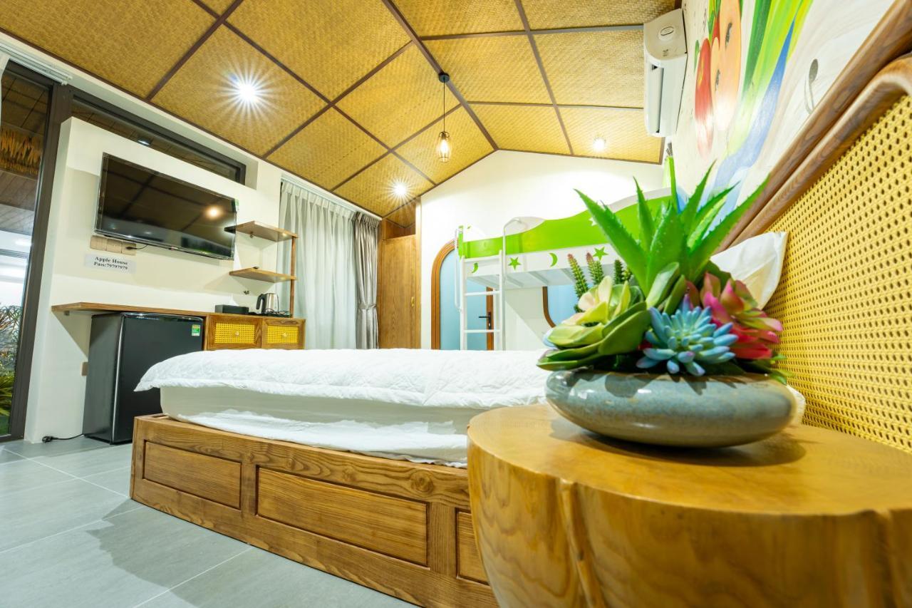 Apple House & Coffee Hotel Ba Ria Luaran gambar